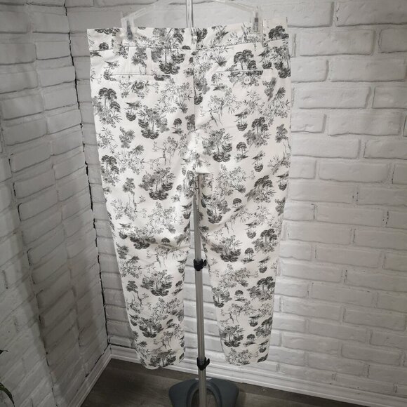 CORE Life Ladies Size 16 Grey & White Tree Pattern Casual Pants - Picture 2 of 9